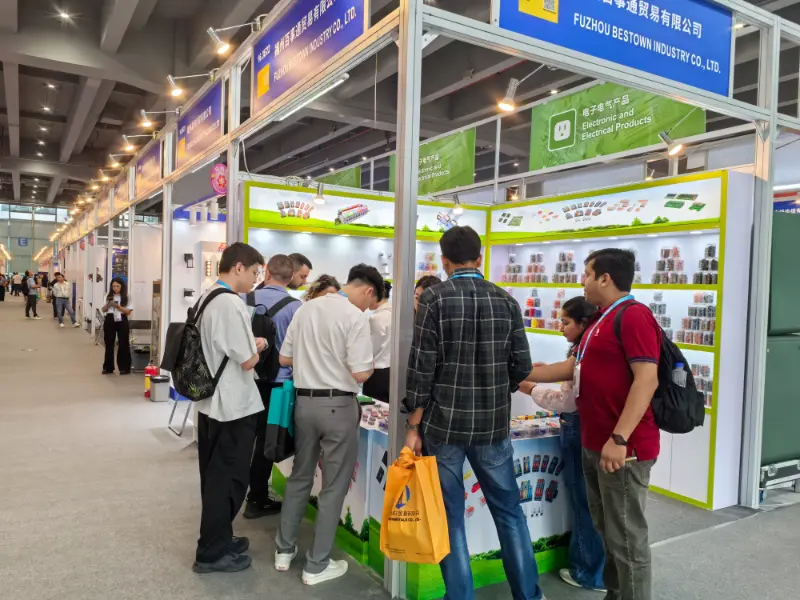 Yueqing Taer Electric демонструє передові рішення для проводки на Canton Fair Phase 1 квітня 2026 р.